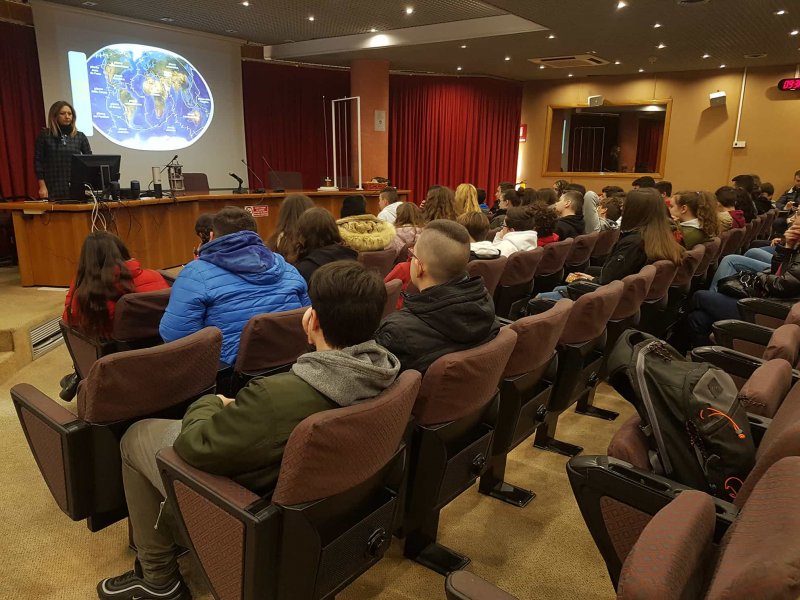 Visita all'INGV-Lezione sui terremoti (1)